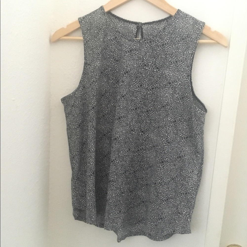 Lululemon Printed Loose Fit Tank size 8